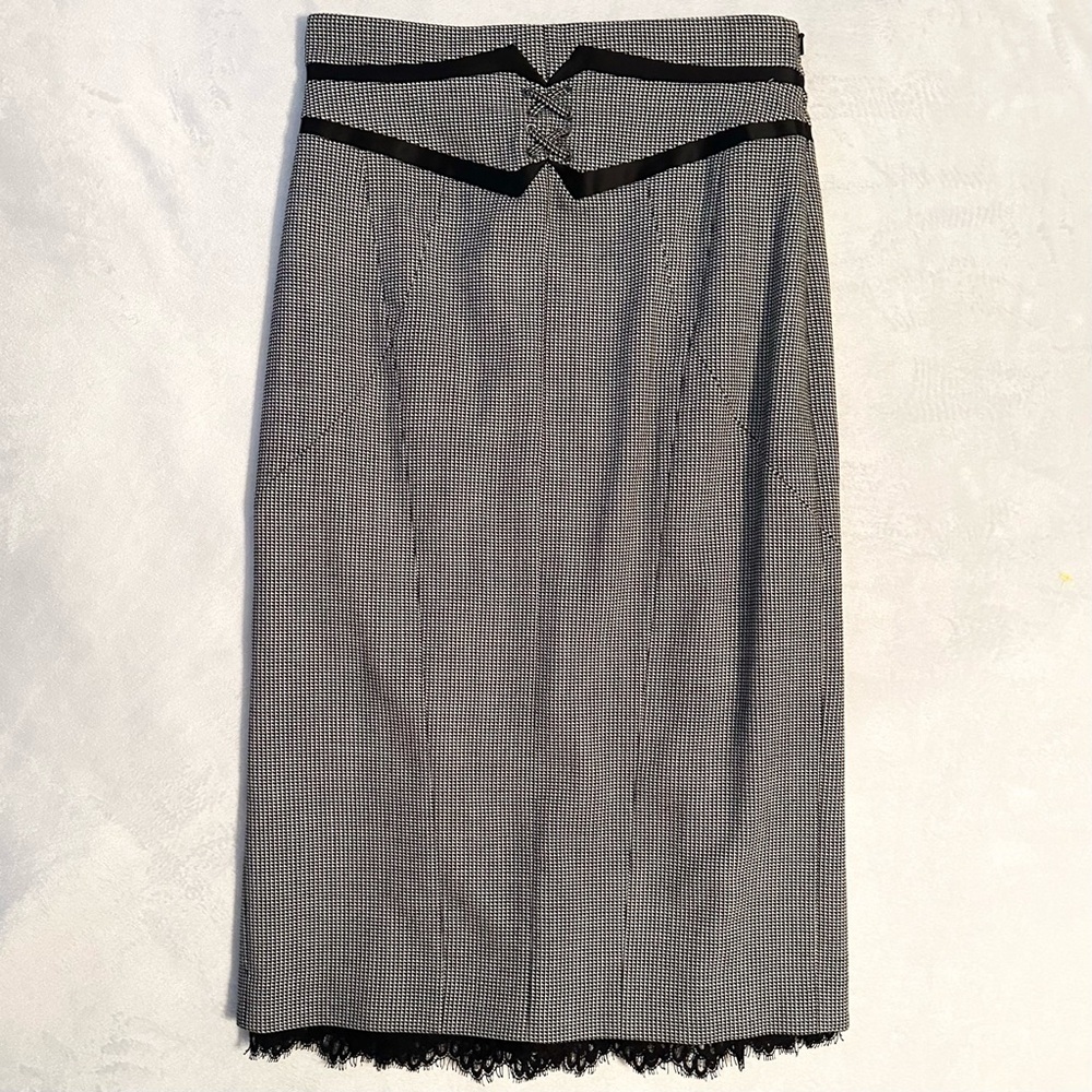 NEW Karen Millen Skirt Houndstooth Print Lace Hem Work Flare Pencil 4 black wht